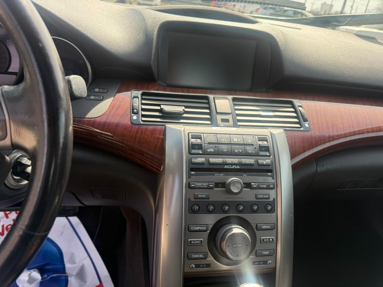 Acura RL 4dr Sdn (Natl) 2009