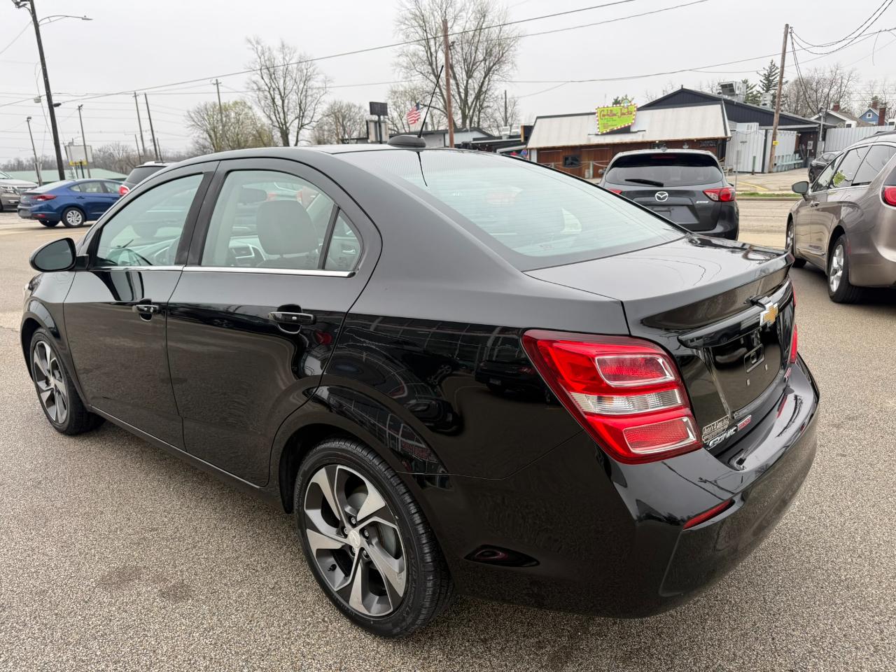 Chevrolet Sonic 4dr Sdn Auto Premier 2017