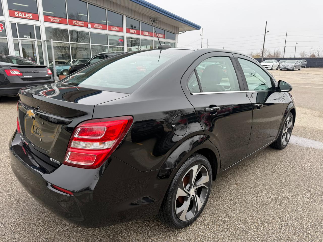 Chevrolet Sonic 4dr Sdn Auto Premier 2017