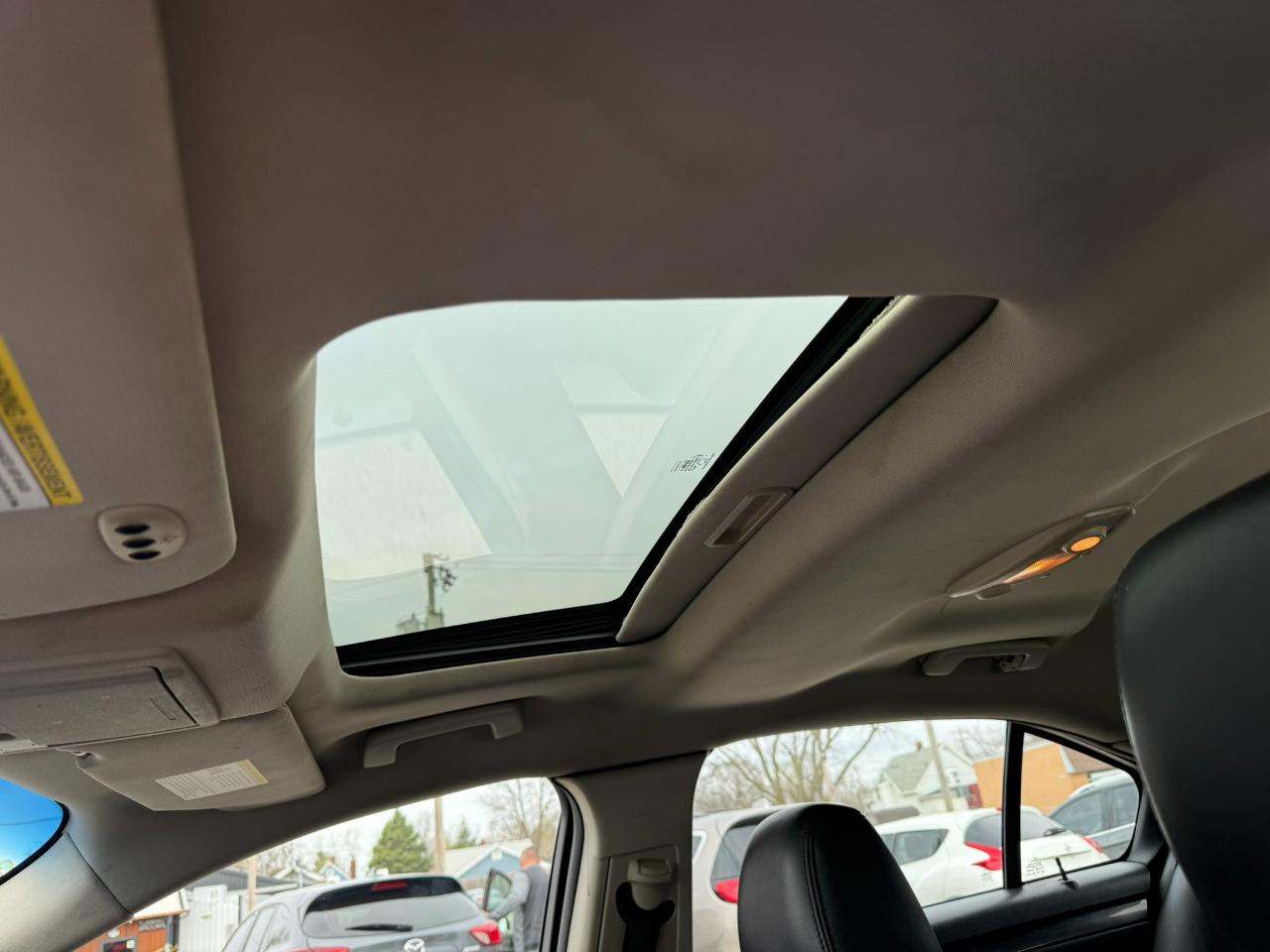 Ford Taurus 4dr Sdn SHO AWD 2011