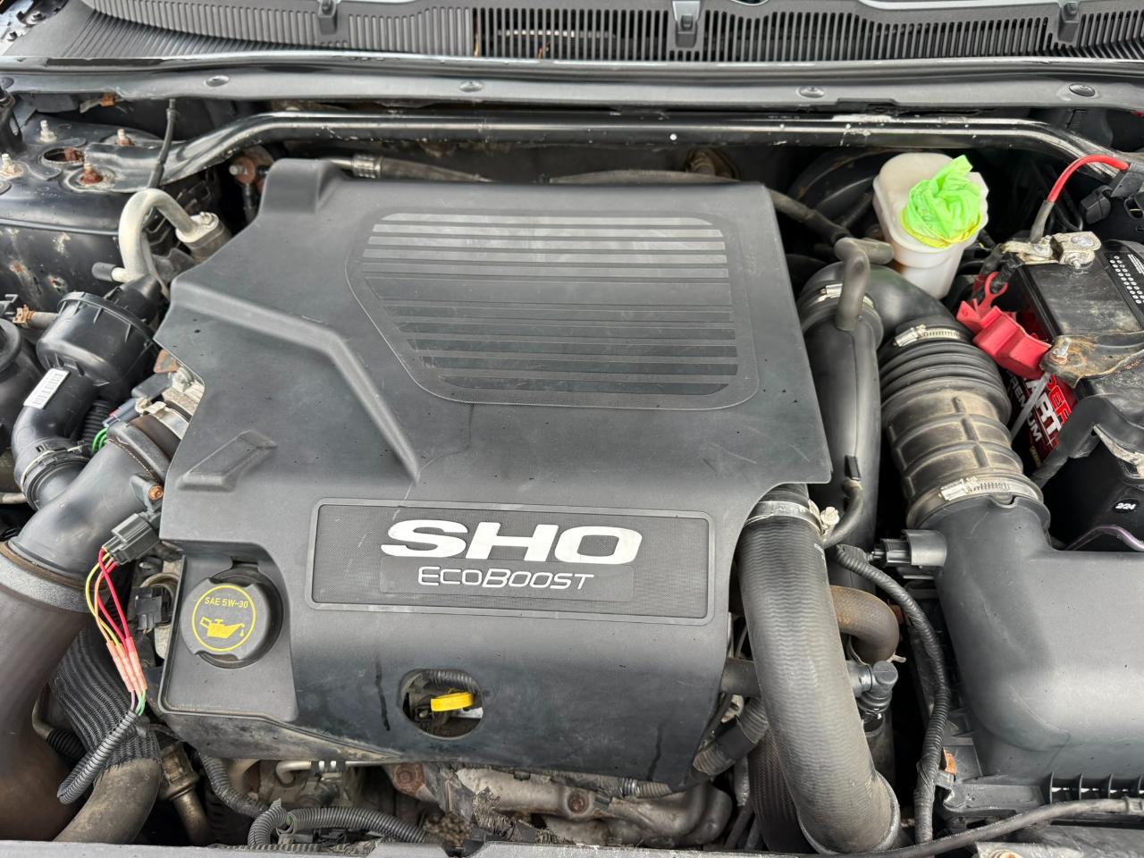 Ford Taurus 4dr Sdn SHO AWD 2011