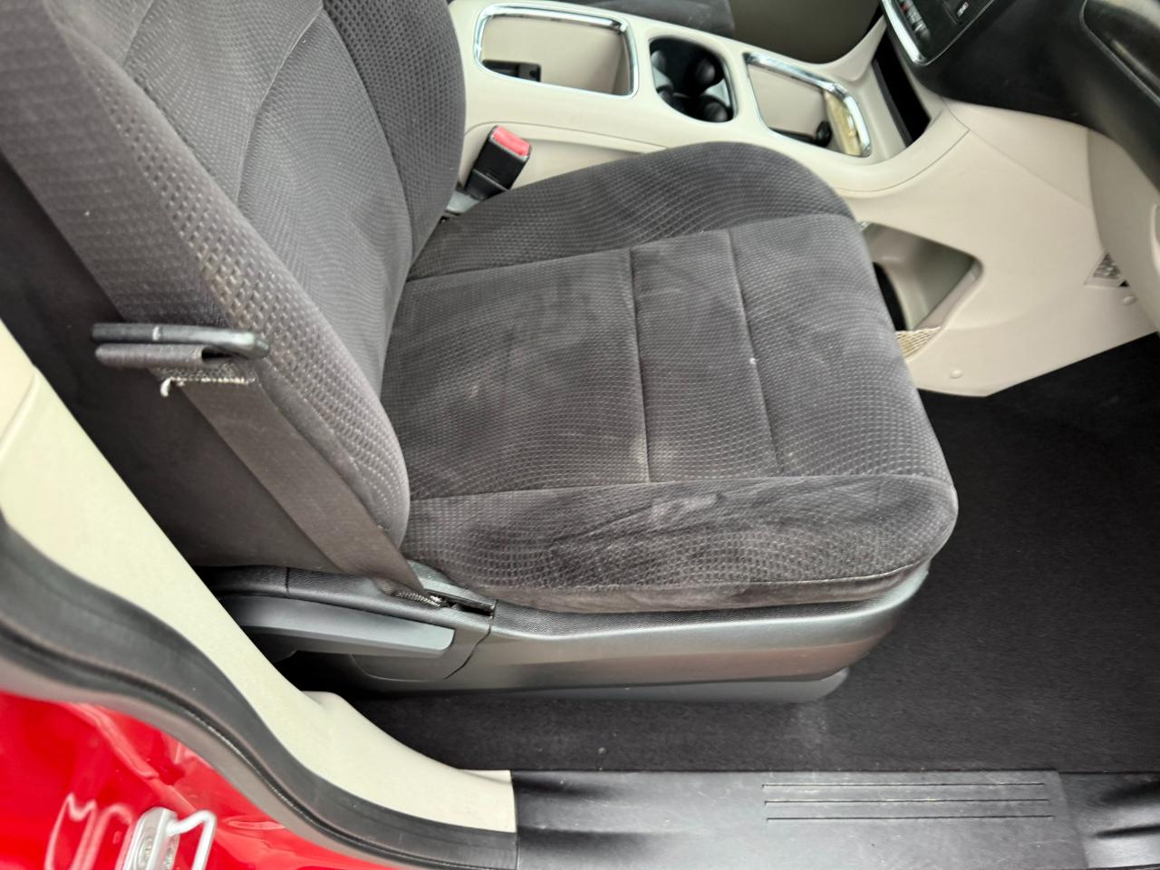 Dodge Grand Caravan 4dr Wgn SXT 2014