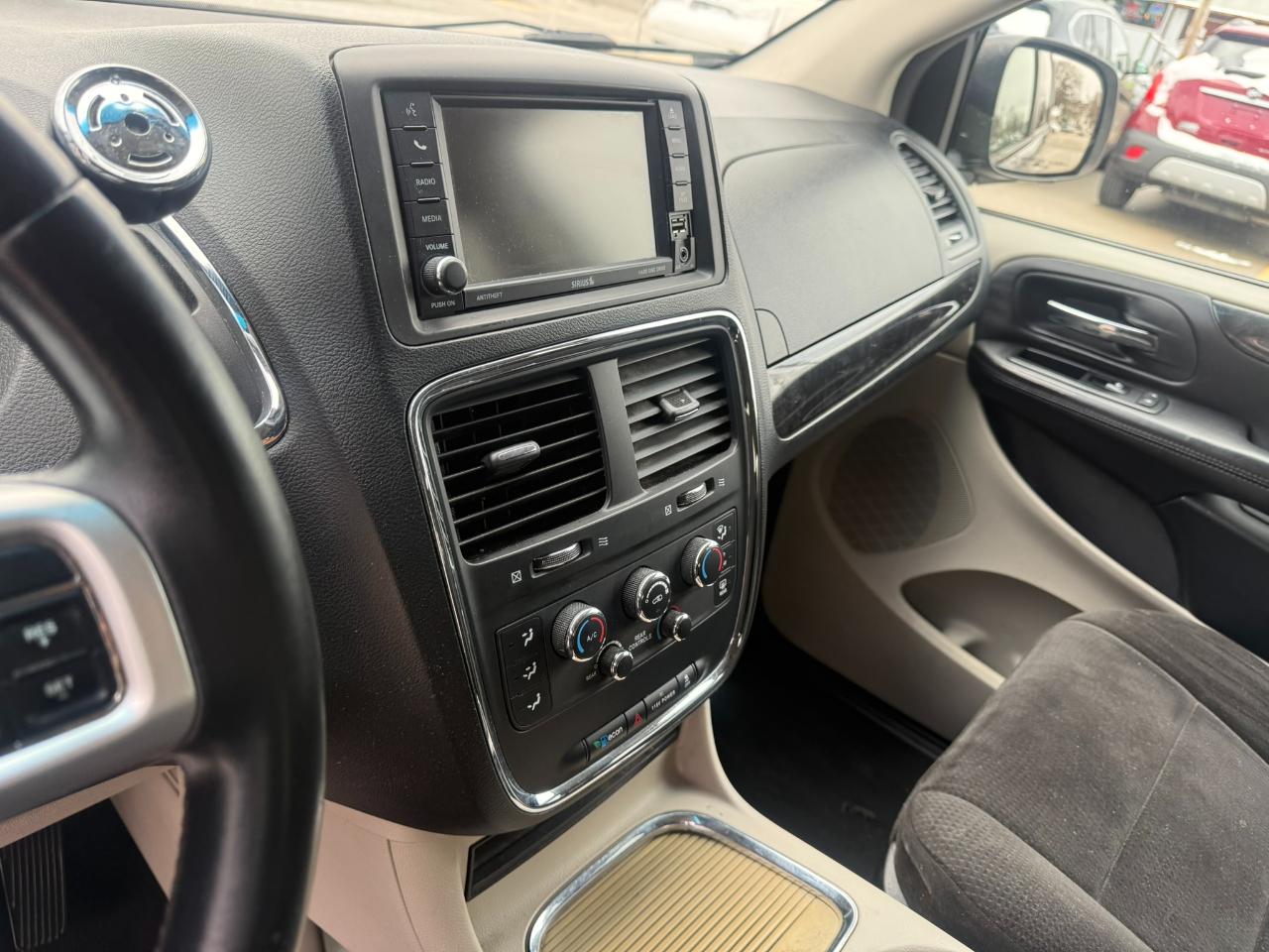 Dodge Grand Caravan 4dr Wgn SXT 2013