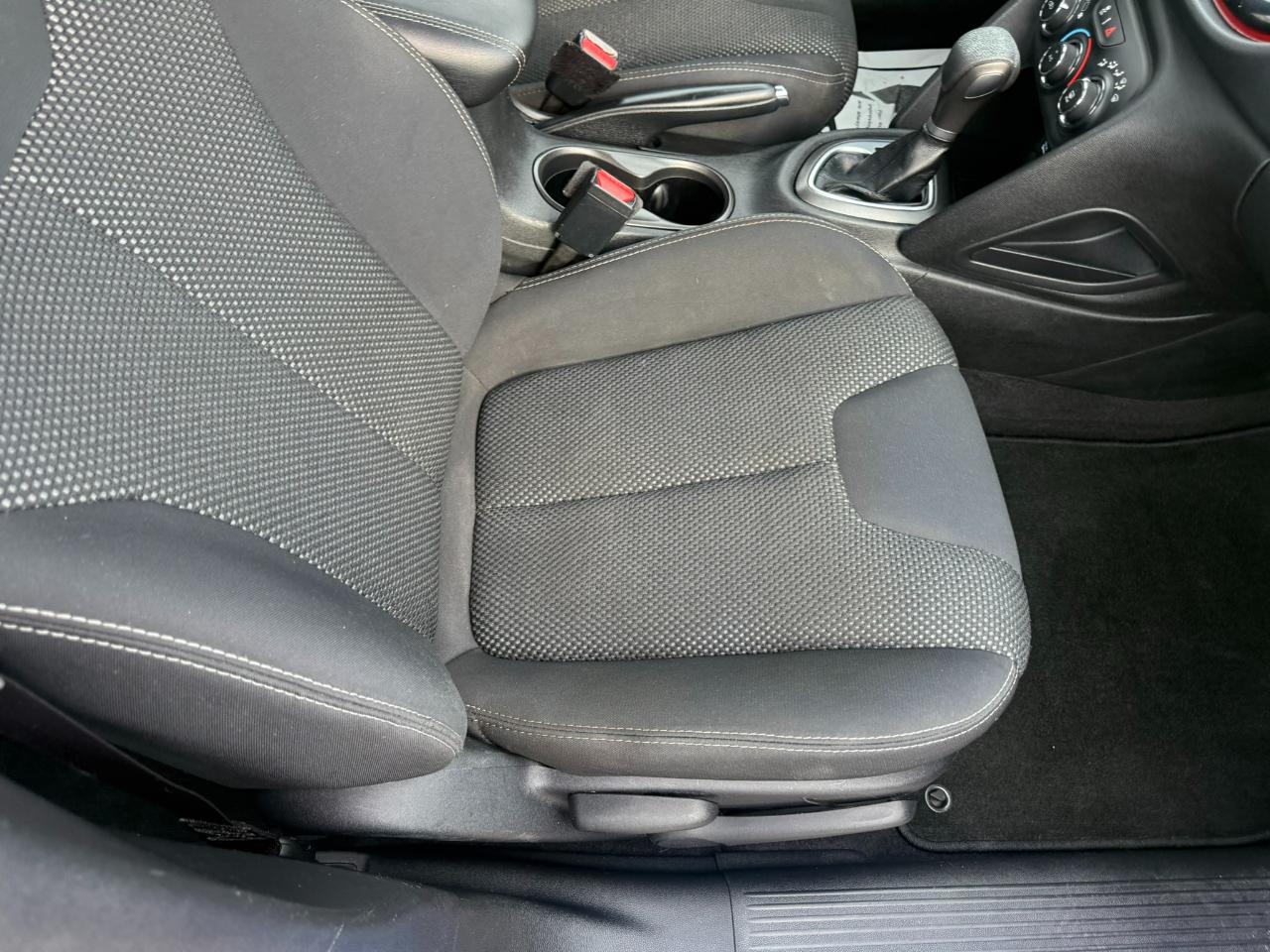 Dodge Dart 4dr Sdn SXT *Ltd Avail* 2016