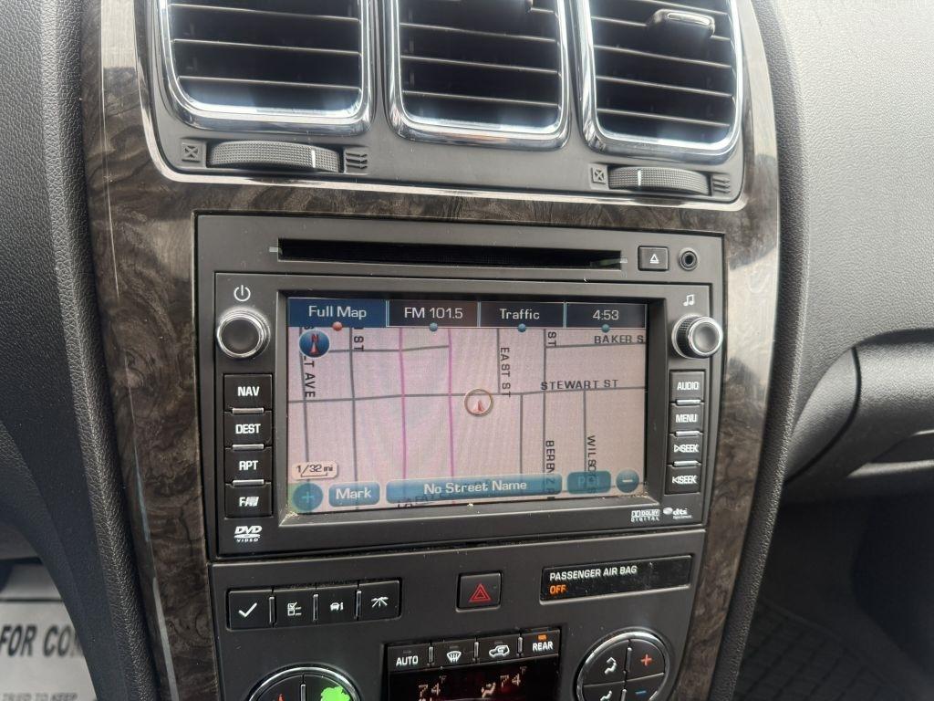 GMC Acadia AWD 4dr Denali 2011