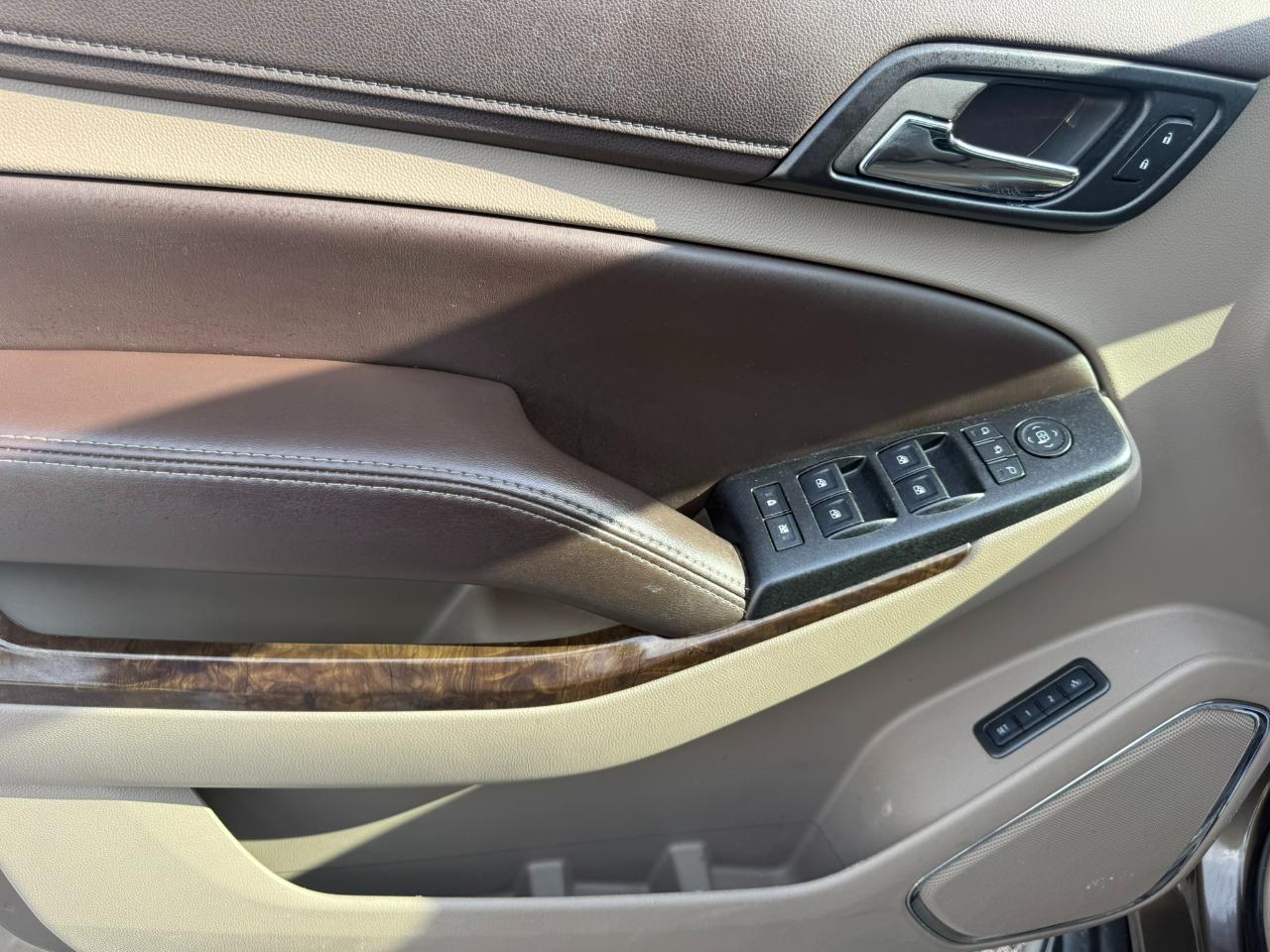 Chevrolet Tahoe 4WD 4dr LT 2016