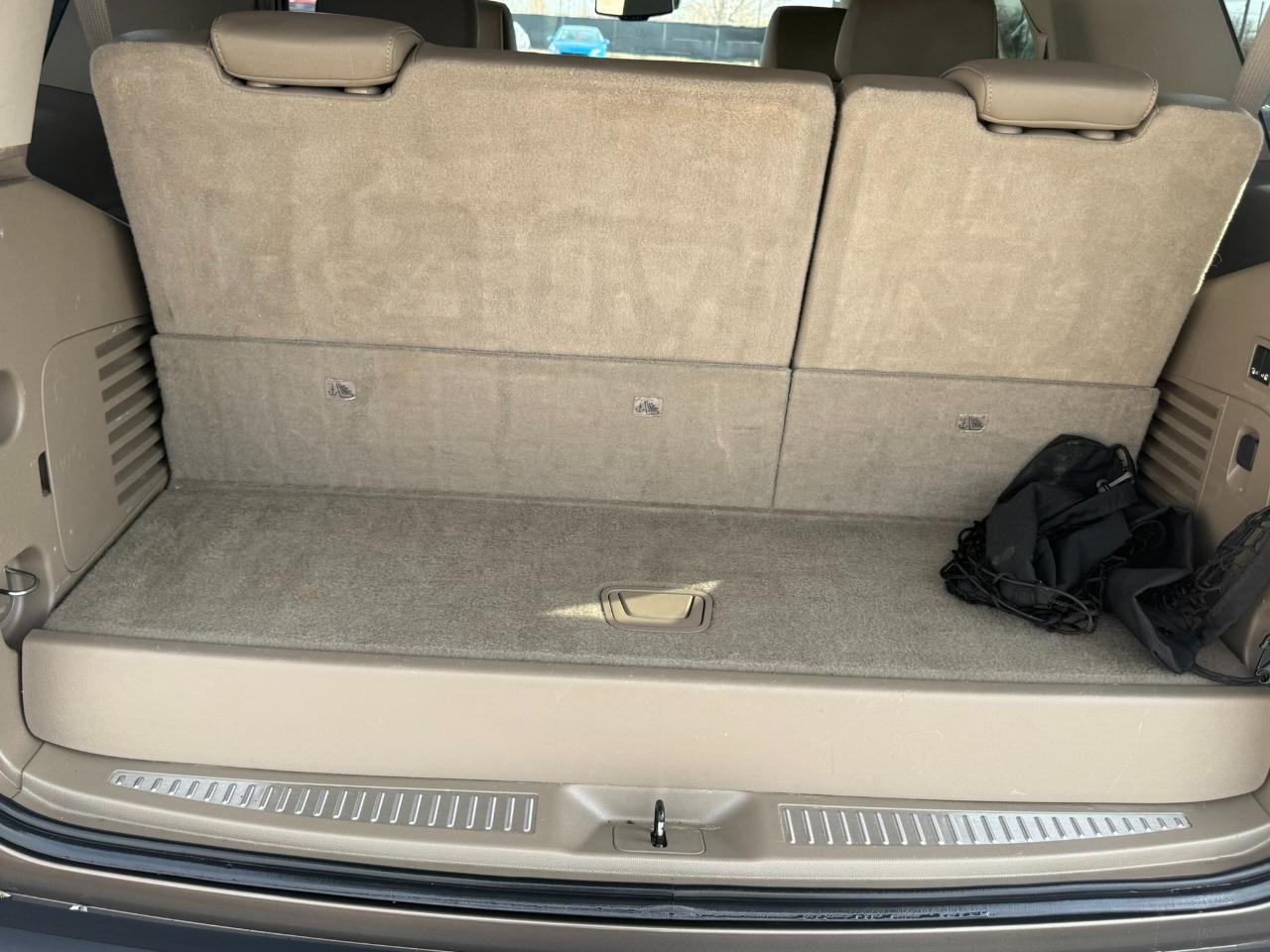 Chevrolet Tahoe 4WD 4dr LT 2016