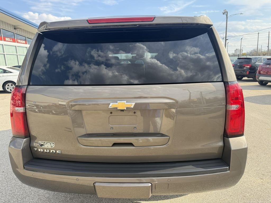 Chevrolet Tahoe 4WD 4dr LT 2016