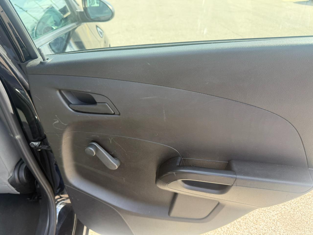 Chevrolet Sonic 5dr HB LT w/1FL 2020