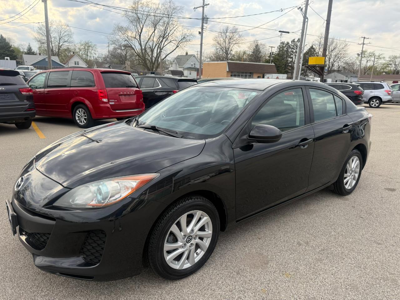 Mazda MAZDA3 4dr Sdn i Auto 2013