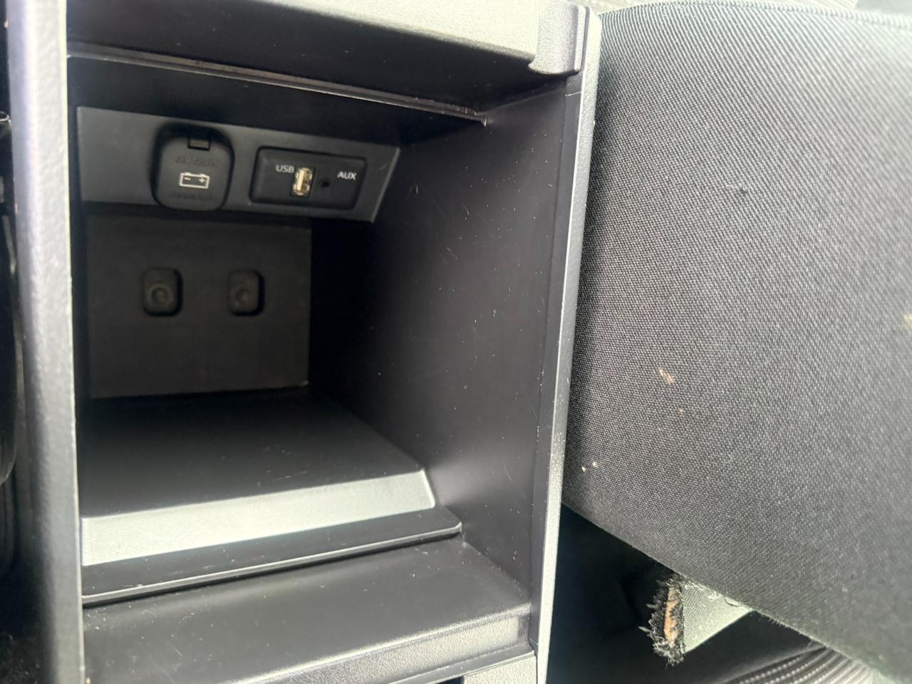 Mazda MAZDA3 4dr Sdn i Auto 2013