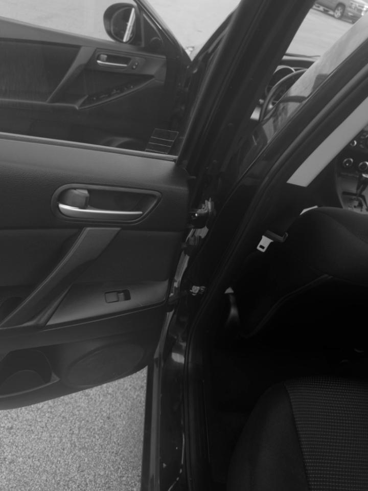 Mazda MAZDA3 4dr Sdn i Auto 2013