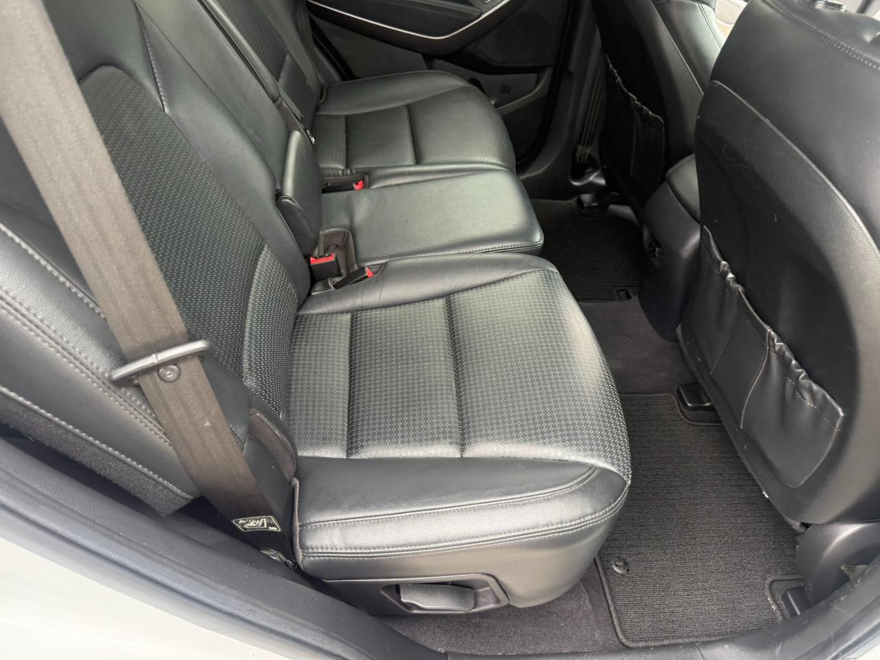 Hyundai Santa Fe AWD 4dr 2.0T Sport 2013