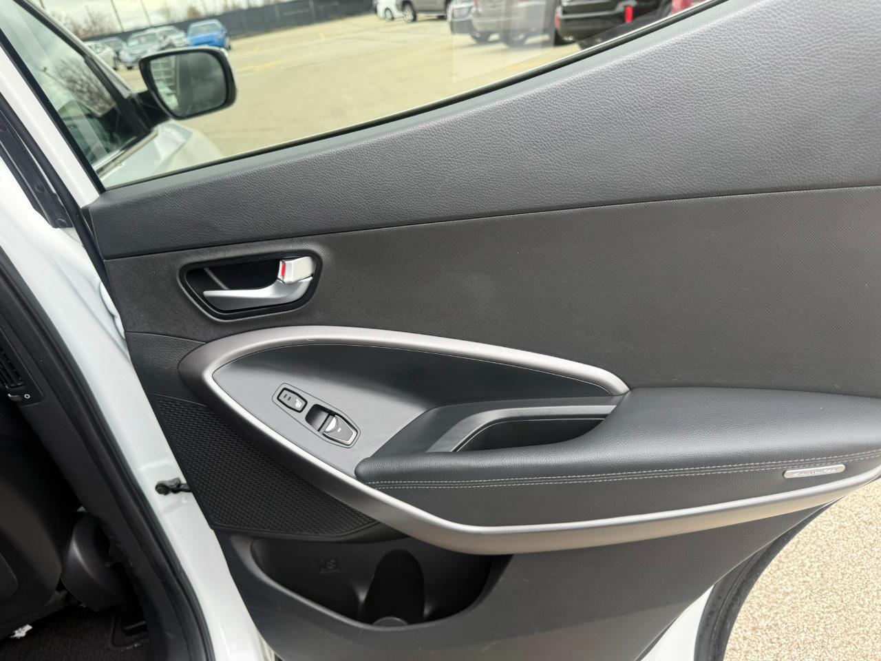 Hyundai Santa Fe AWD 4dr 2.0T Sport 2013