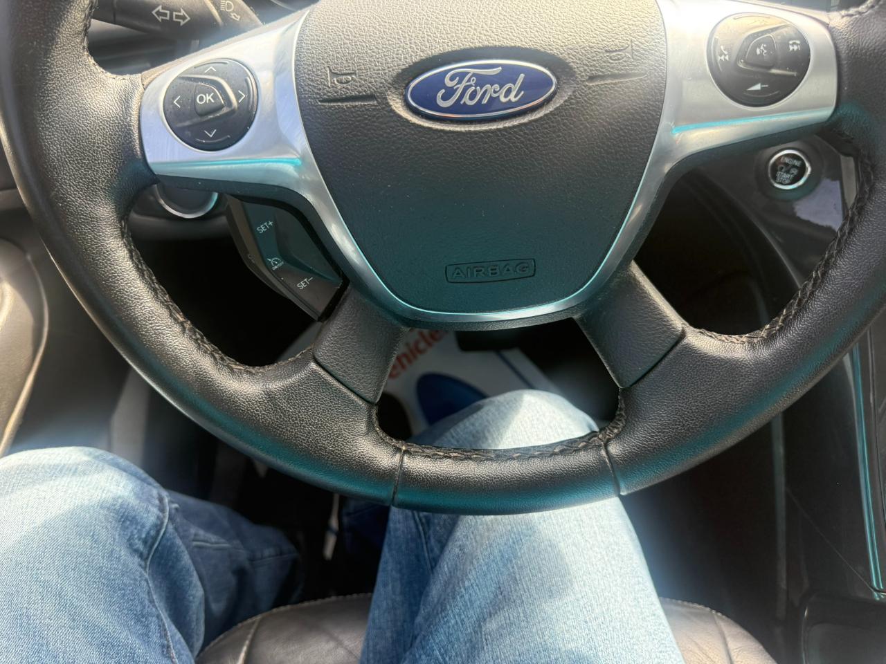 Ford Escape 4WD 4dr Titanium 2015