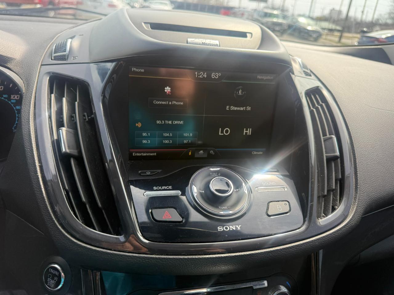 Ford Escape 4WD 4dr Titanium 2015