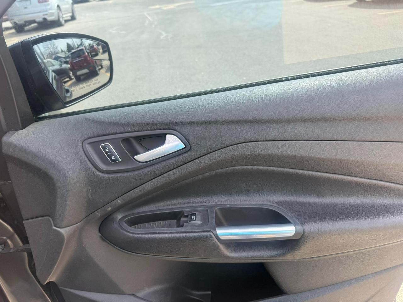 Ford Escape 4WD 4dr Titanium 2015