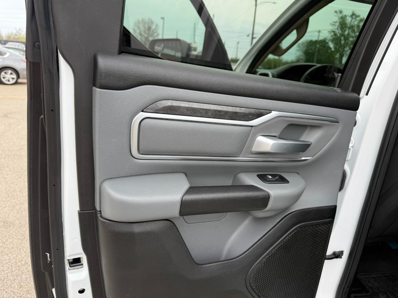 RAM 1500 Big Horn/Lone Star 4x4 Quad Cab 6'4" Box 2019