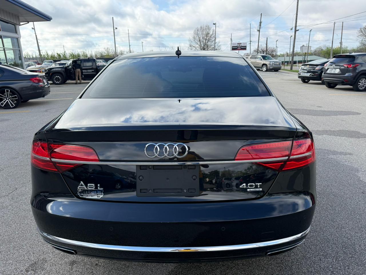 Audi A8 L 4dr Sdn 4.0T 2015