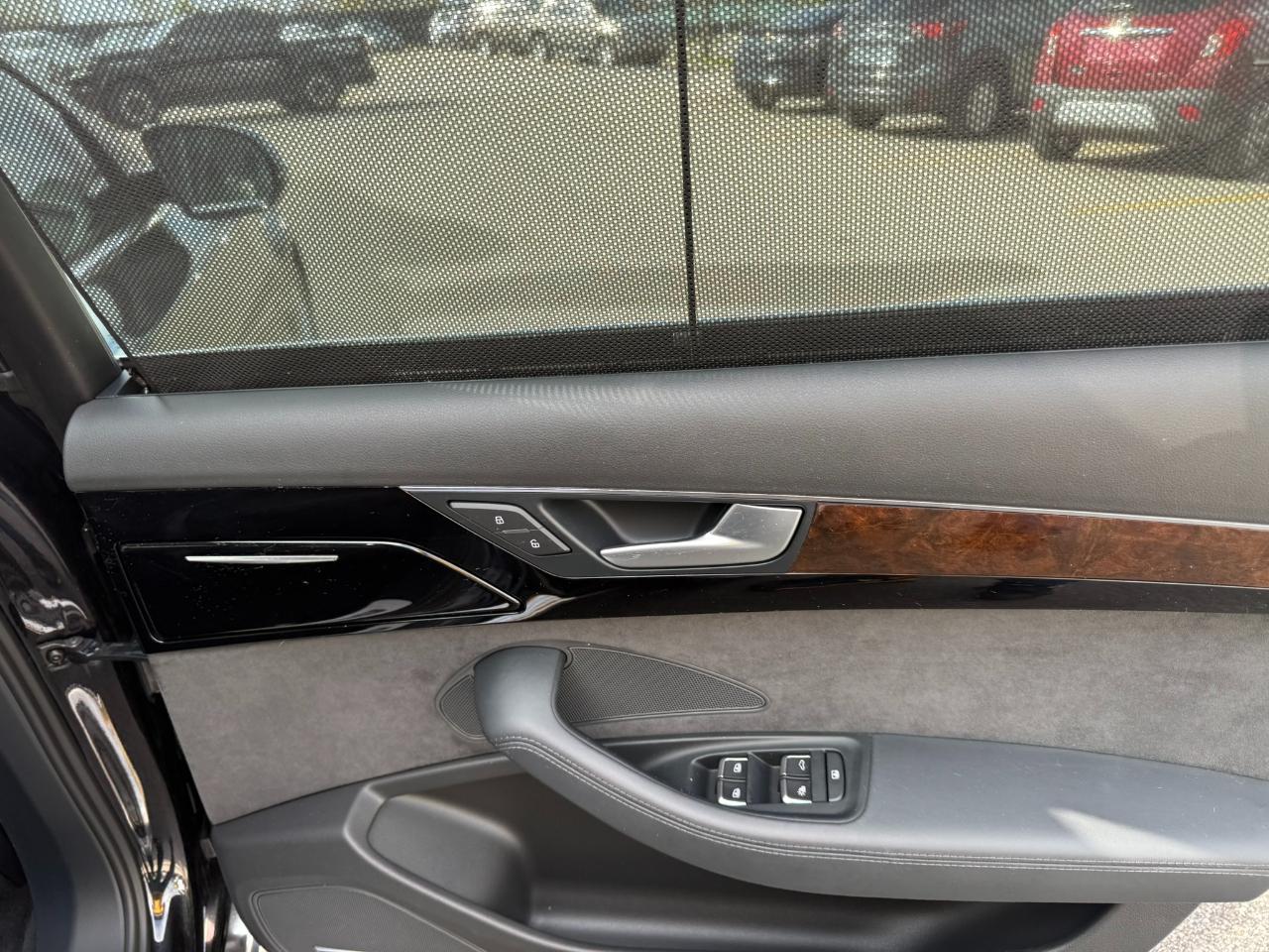 Audi A8 L 4dr Sdn 4.0T 2015