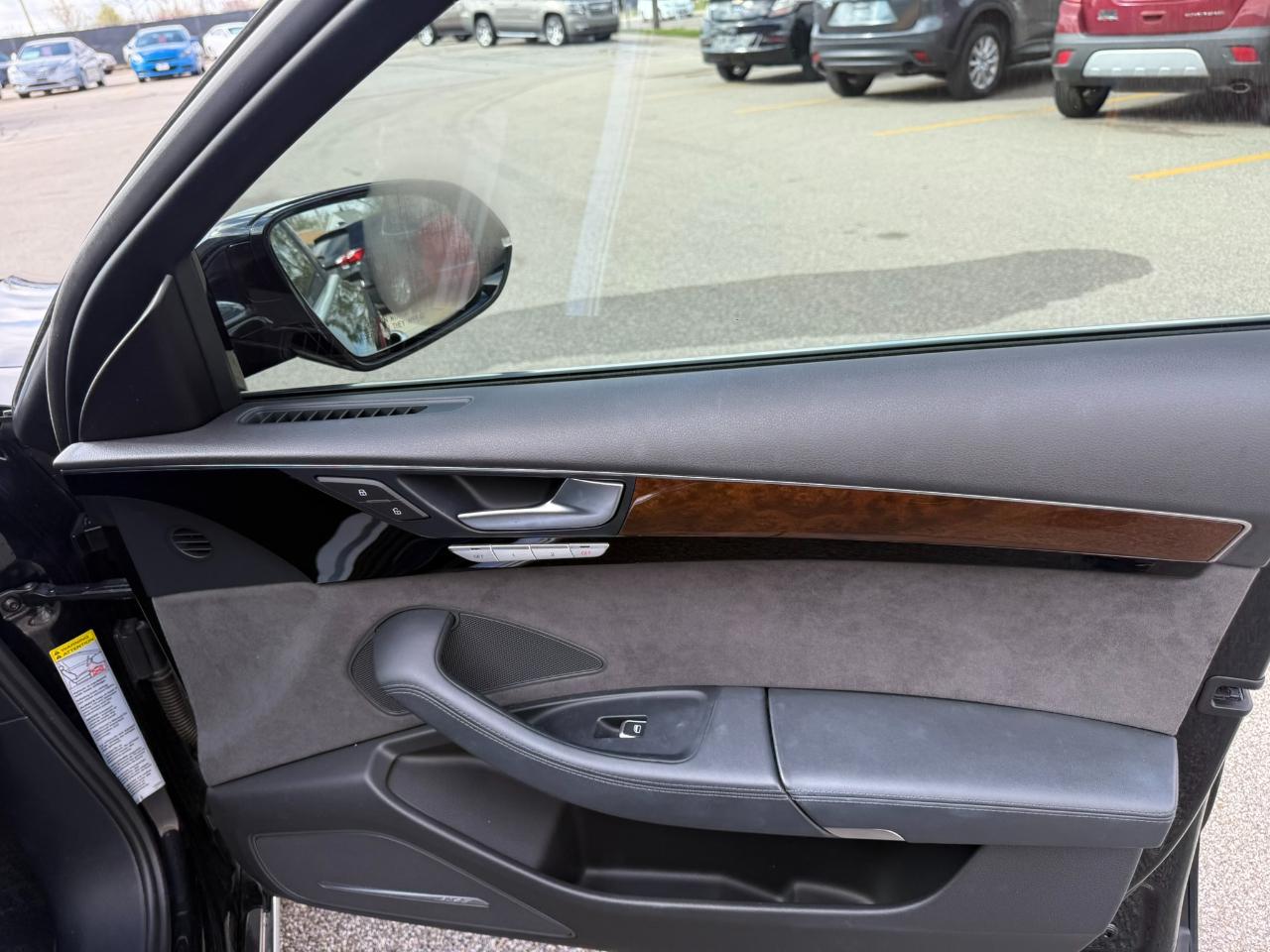 Audi A8 L 4dr Sdn 4.0T 2015