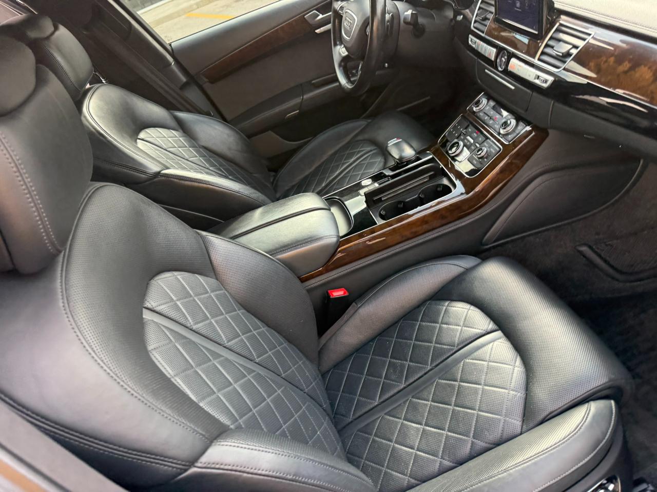 Audi A8 L 4dr Sdn 4.0T 2015