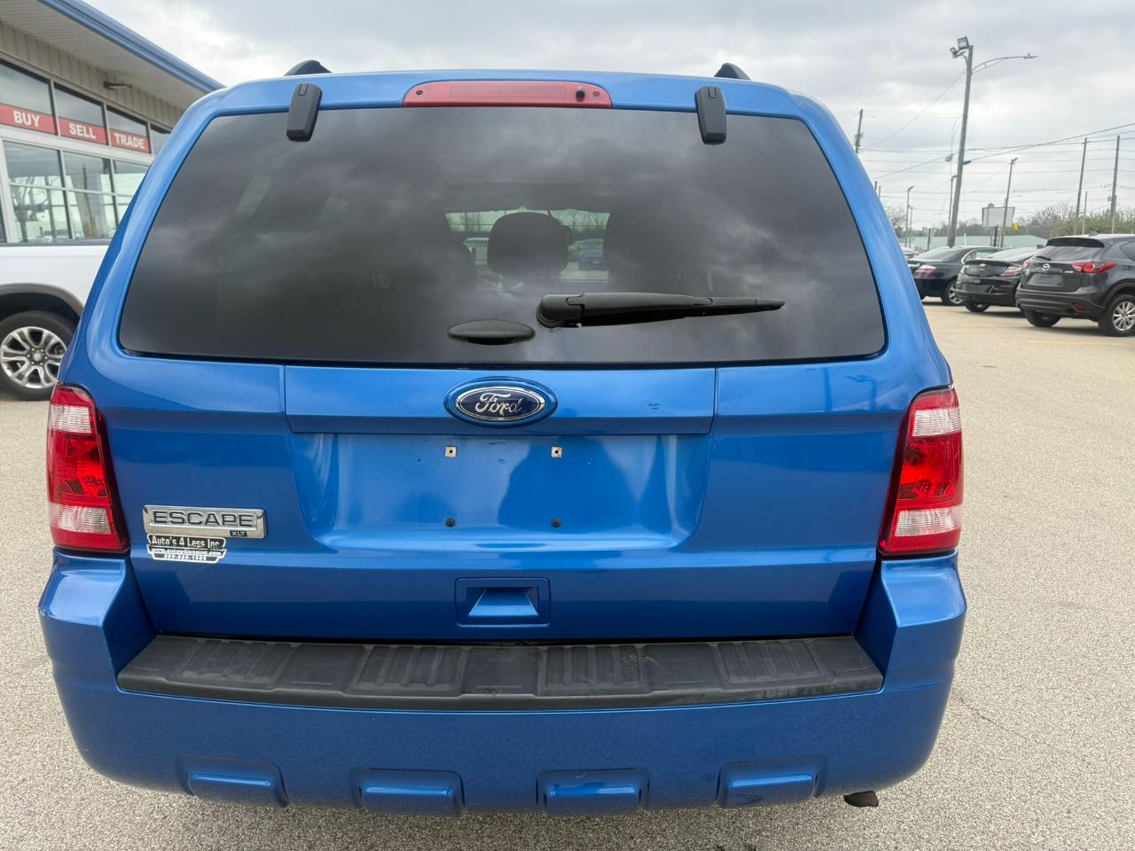 Ford Escape FWD 4dr XLT 2012