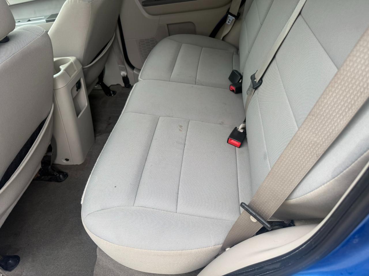 Ford Escape FWD 4dr XLT 2012