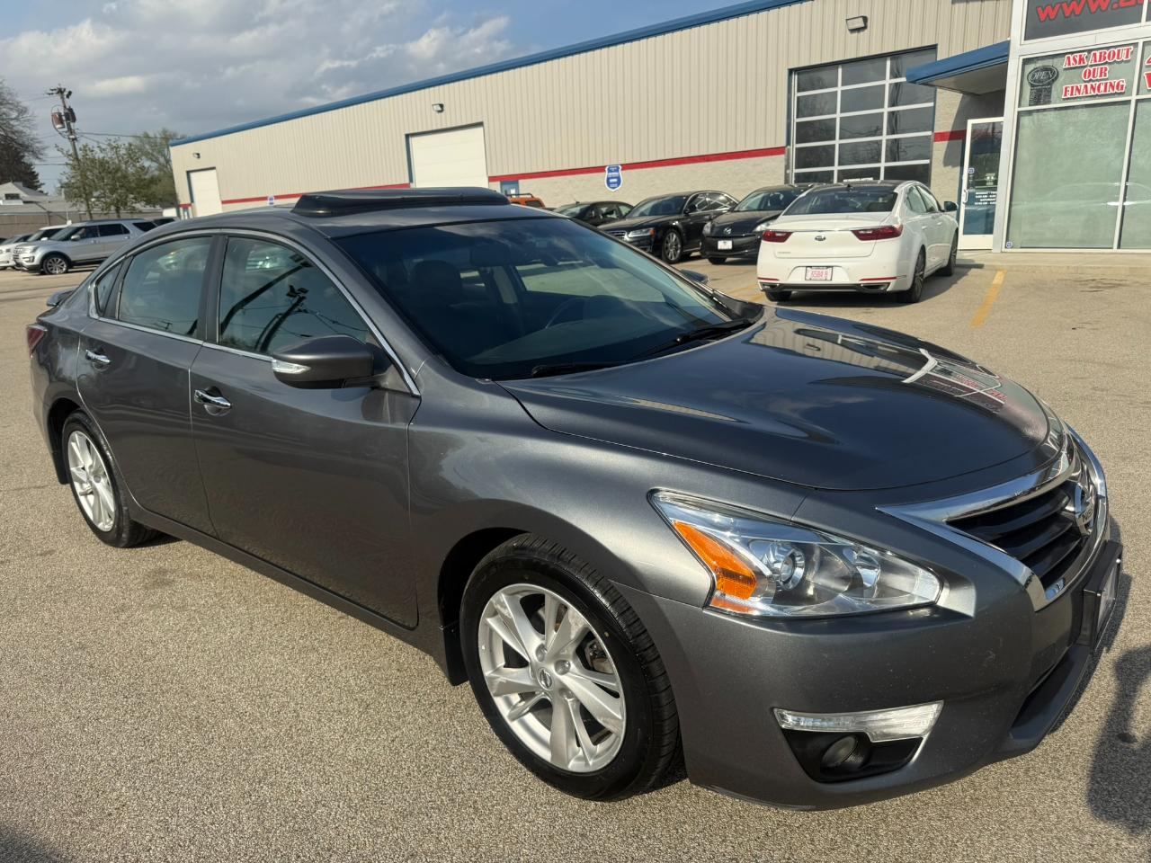 Nissan Altima 4dr Sdn I4 2.5 SL 2014