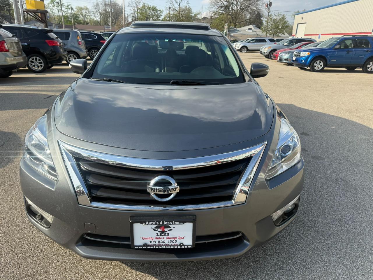 Nissan Altima 4dr Sdn I4 2.5 SL 2014