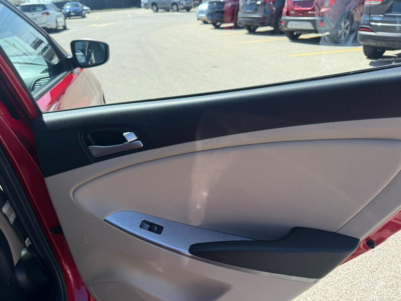 Hyundai Accent 4dr Sdn Auto SE 2016