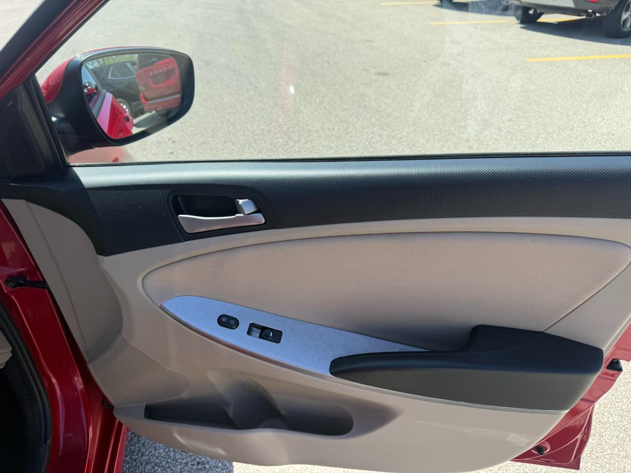 Hyundai Accent 4dr Sdn Auto SE 2016