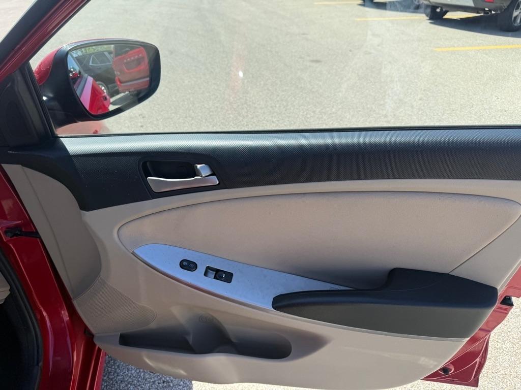 Hyundai Accent 4dr Sdn Auto SE 2016