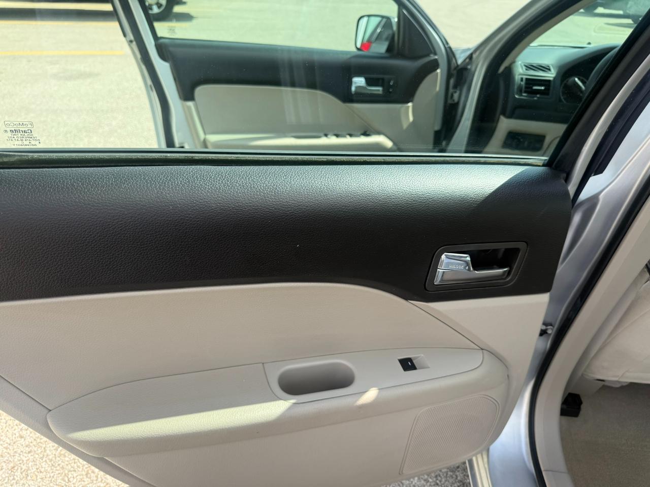 Ford Fusion 4dr Sdn I4 S FWD 2009