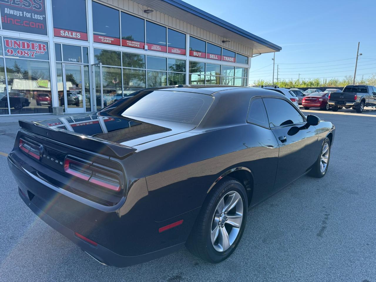 Dodge Challenger SXT RWD 2018