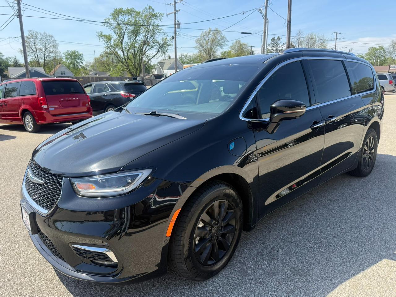 Chrysler Pacifica Hybrid Touring L FWD 2021