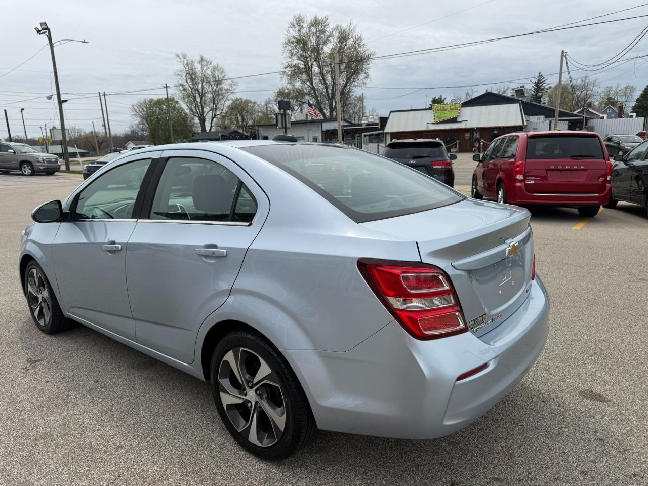 Chevrolet Sonic 4dr Sdn Auto Premier 2017