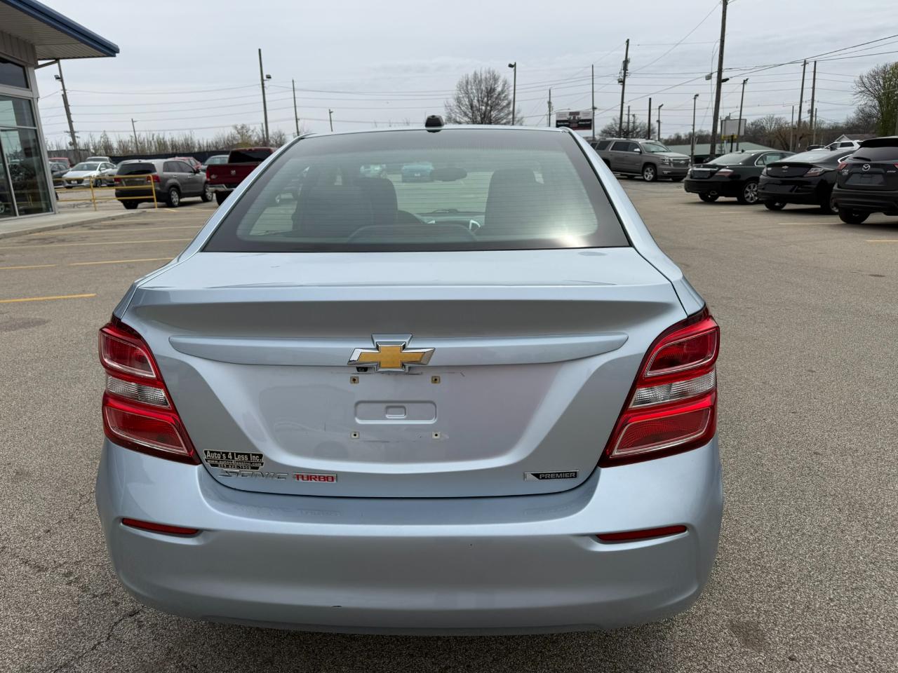 Chevrolet Sonic 4dr Sdn Auto Premier 2017