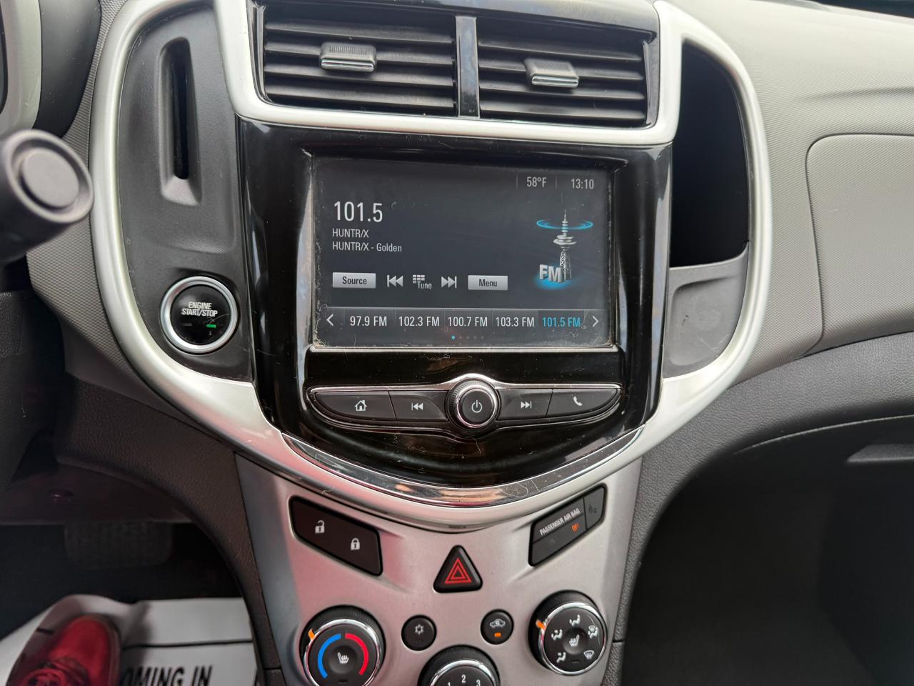 Chevrolet Sonic 4dr Sdn Auto Premier 2017