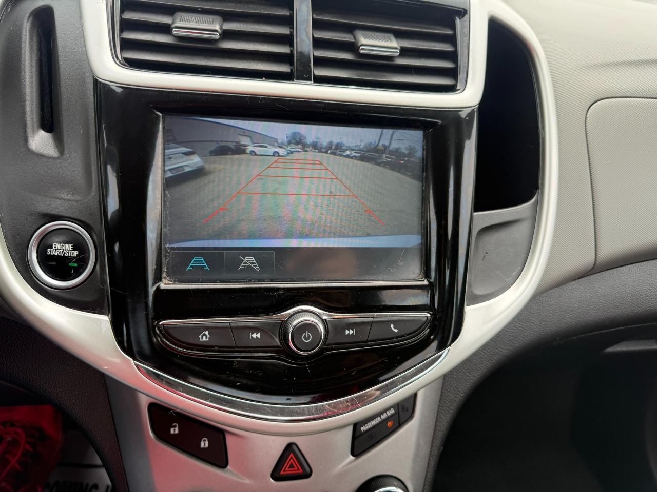 Chevrolet Sonic 4dr Sdn Auto Premier 2017