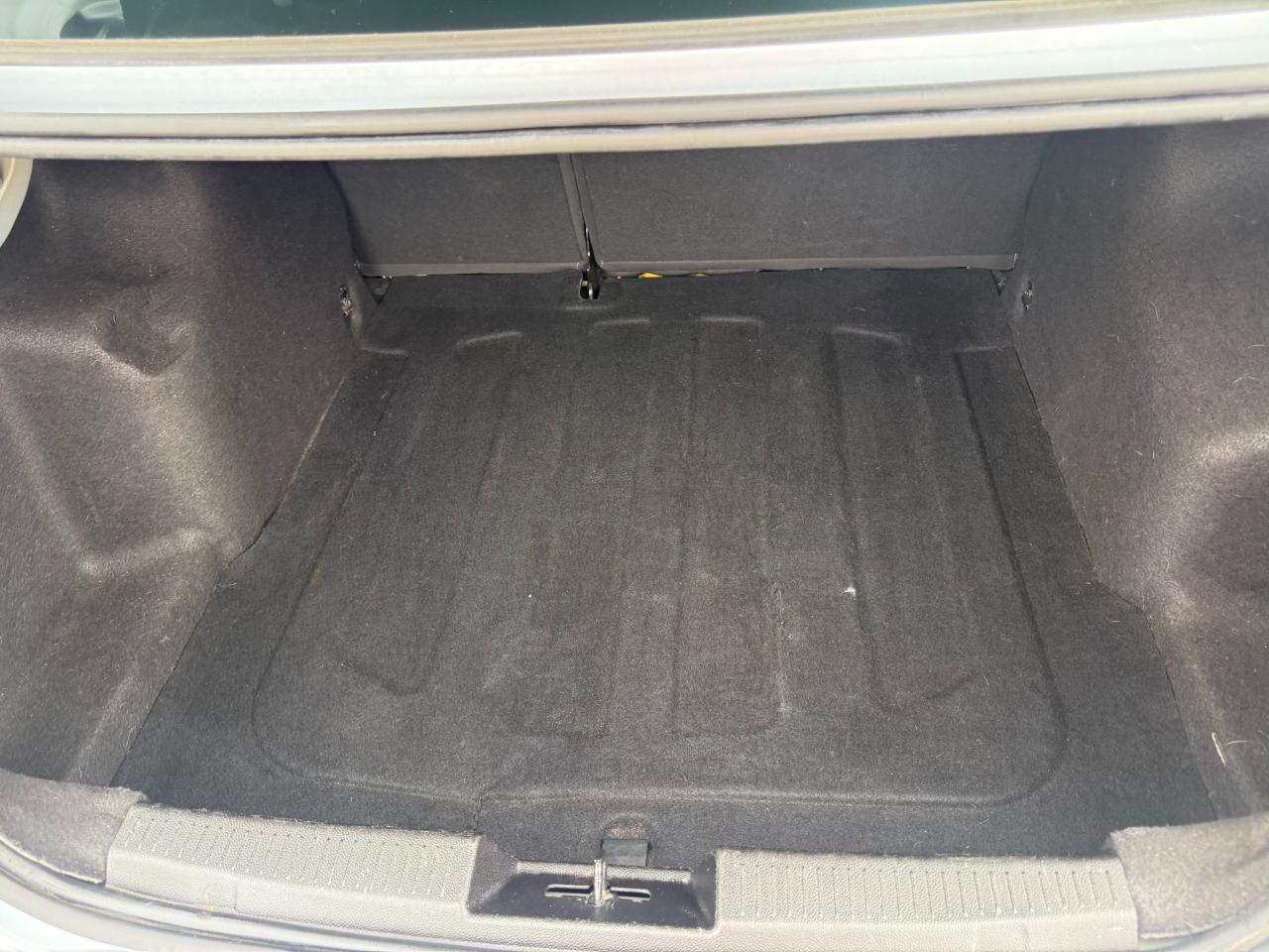 Chevrolet Sonic 4dr Sdn Auto Premier 2017