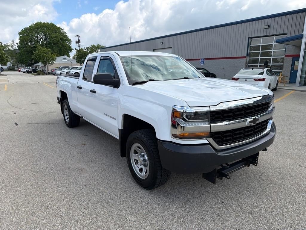 Chevrolet Silverado 1500 4WD Double Cab 143.5" Work Truck 2018