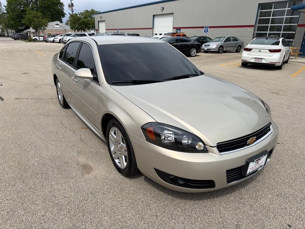 Chevrolet Impala 4dr Sdn LT 2010