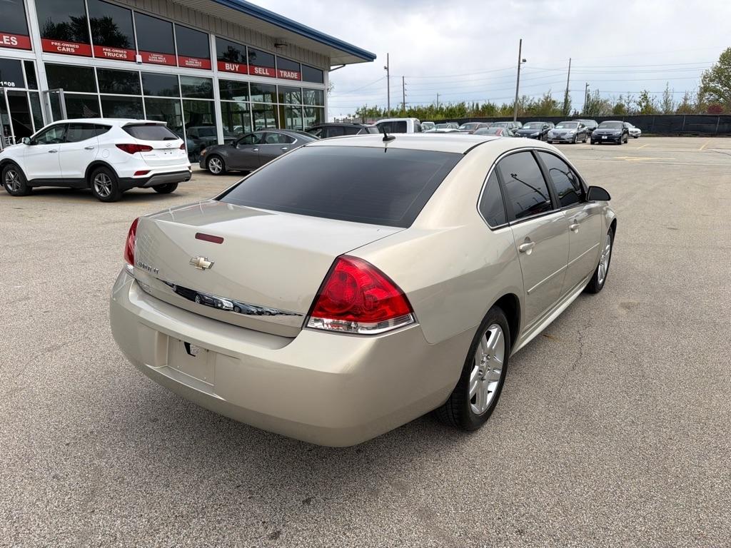 Chevrolet Impala 4dr Sdn LT 2010