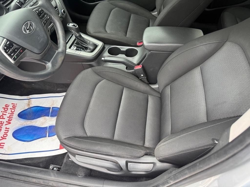 Hyundai Elantra SEL 2.0L Auto (Ulsan) 2018