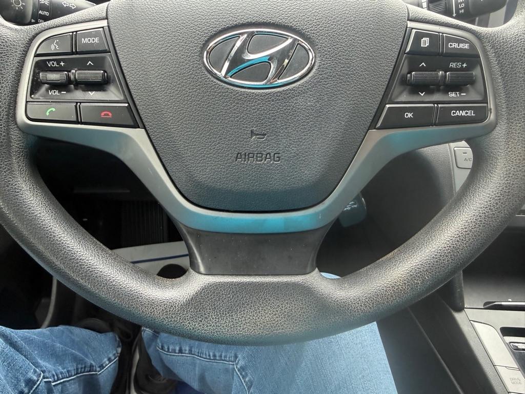 Hyundai Elantra SEL 2.0L Auto (Ulsan) 2018
