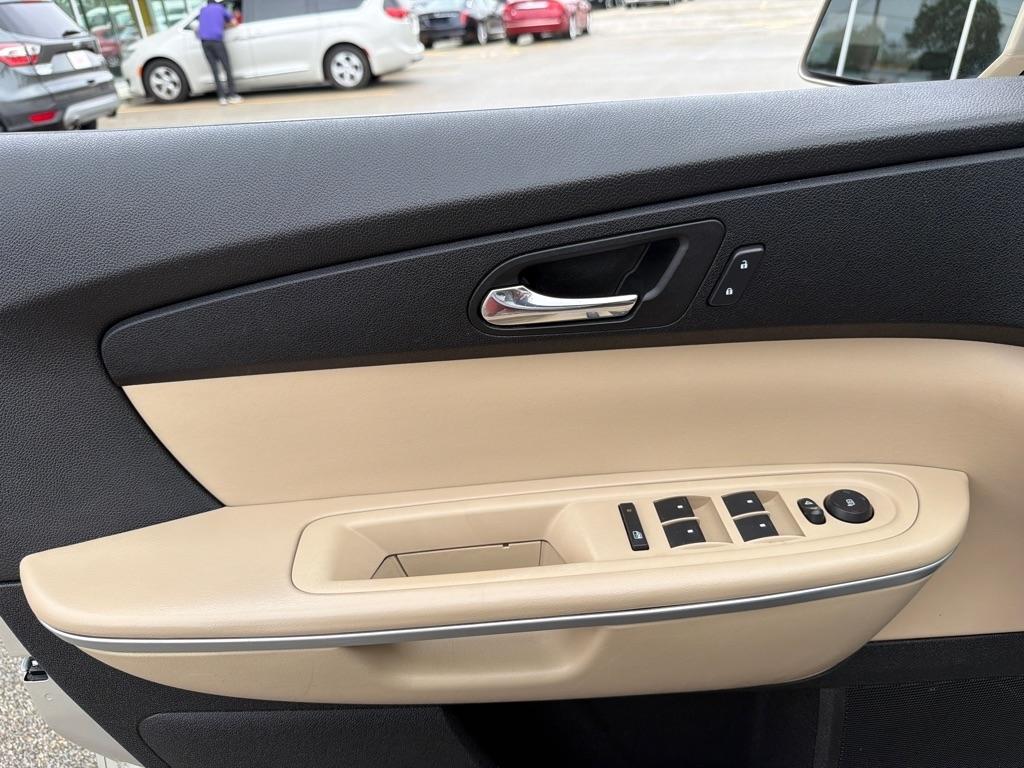 GMC Acadia FWD 4dr SLT1 2010