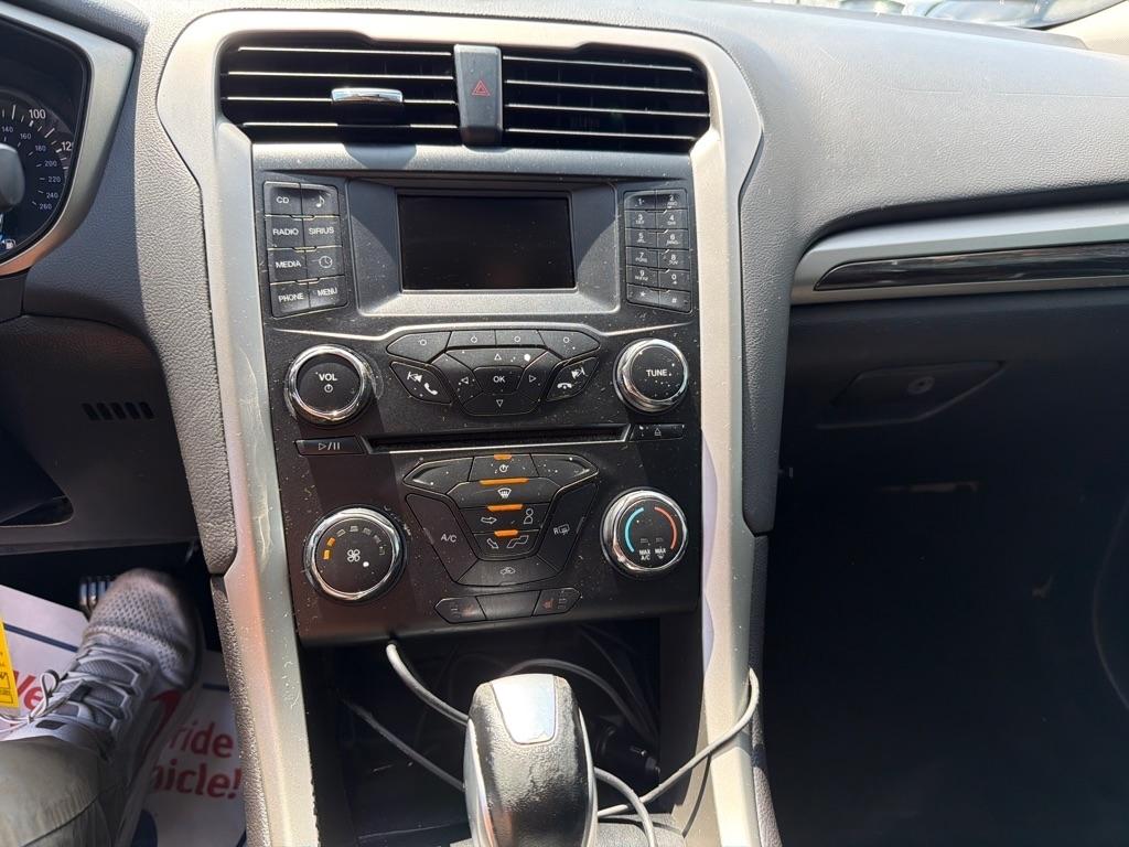 Ford Fusion 4dr Sdn SE FWD 2014