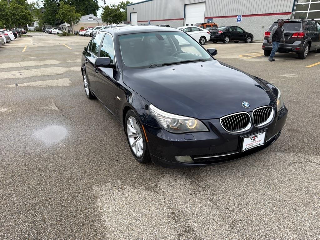BMW 5 Series 4dr Sdn 550i RWD 2008