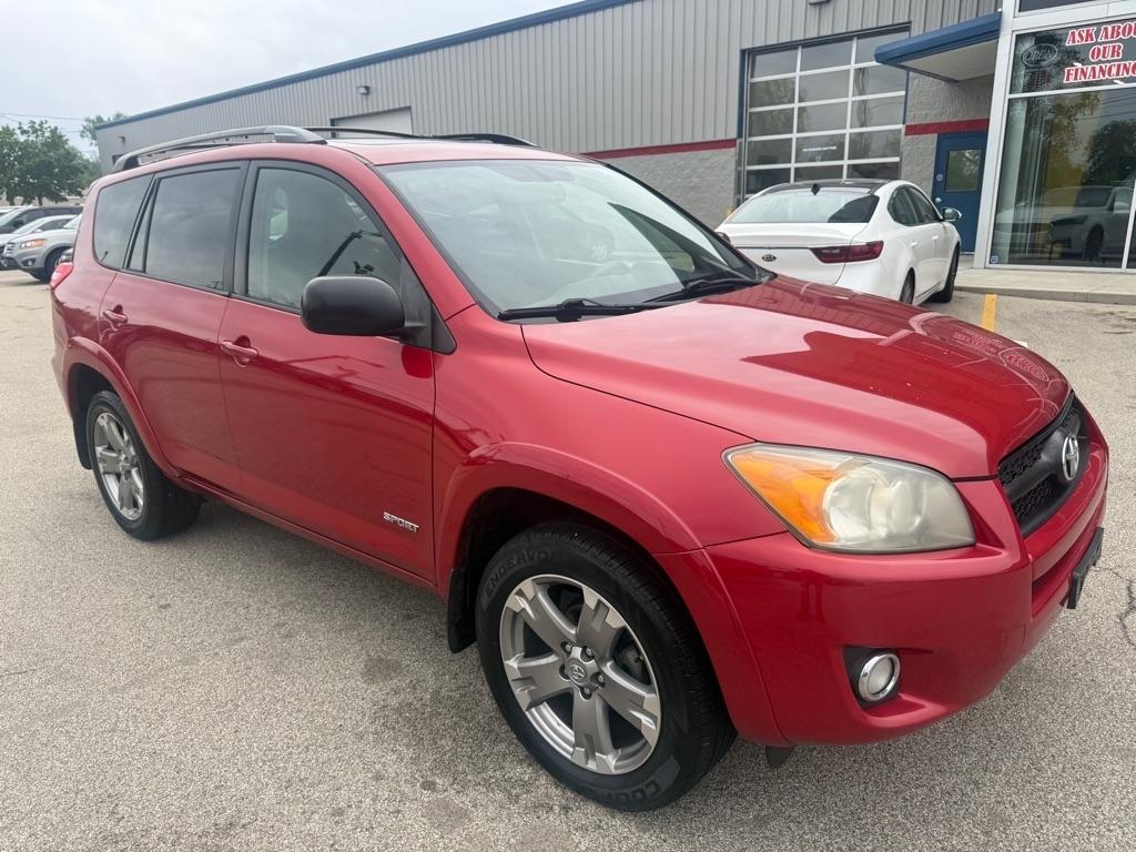 Toyota RAV4 FWD 4dr 4-cyl 4-Spd AT Sport (Natl) 2010
